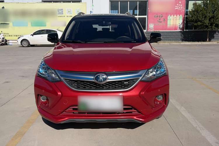 Used BYD Song New Energy 2017 Song DM 1.5TID All-Wheel Drive Luxury Model Front