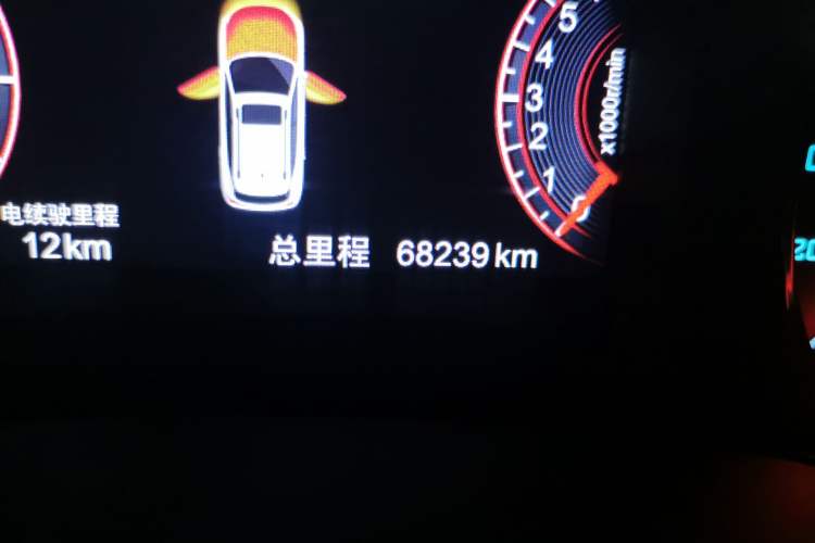 Used BYD Song New Energy 2017 Song DM 1.5TID All-Wheel Drive Luxury Model Odometer Close Up