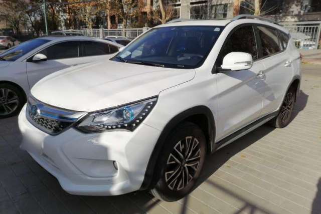 Ojetý BYD Song New Energy 2017 Song EV300 Prestige Model