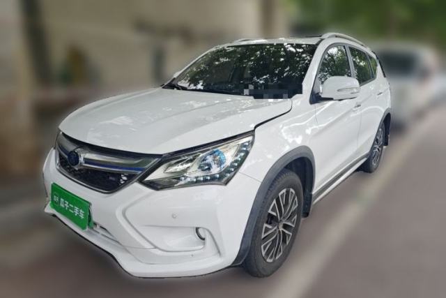 BYD Song New Energy 2017 Song EV300 Prestige Model مستعملة