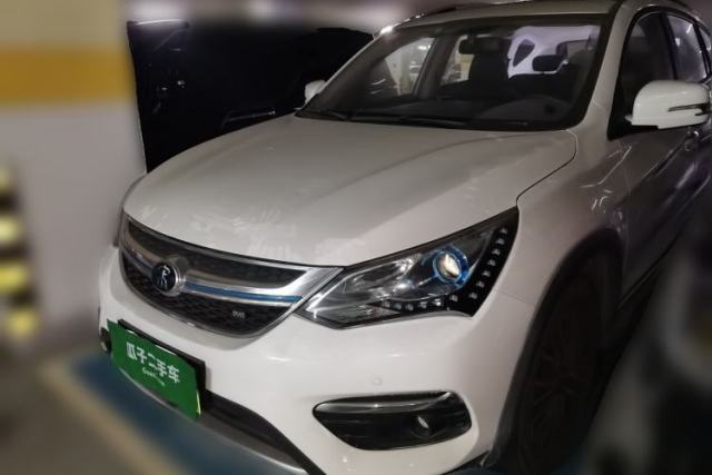 Used BYD Song New Energy 2017 Song DM 1.5TID All-Wheel Drive Luxury Model