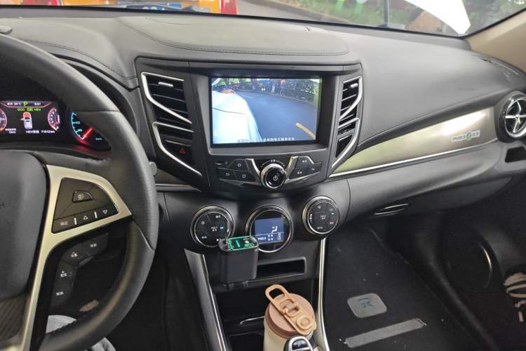 Used BYD Song New Energy 2017 Song DM 1.5TID All-Wheel Drive Luxury Model Audio And AC Panel