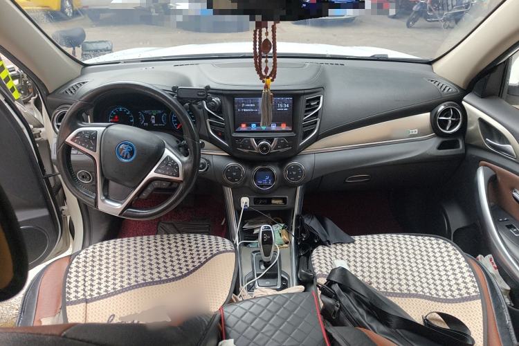 Used BYD Song New Energy 2017 Song EV300 Prestige Model Center Console
