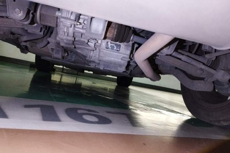 Used BYD Song New Energy 2017 Song DM 1.5TID All-Wheel Drive Prestige Model Chassis Rear