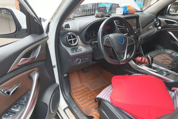 Used BYD Song New Energy 2017 Song DM 1.5TID All-Wheel Drive Prestige Model Driver Seat