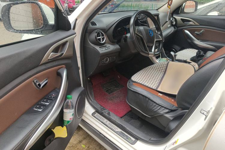 Used BYD Song New Energy 2017 Song EV300 Prestige Model Driver Seat
