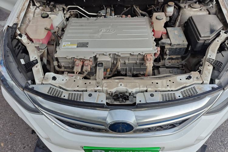 Used BYD Song New Energy 2017 Song EV300 Prestige Model Engine Bay