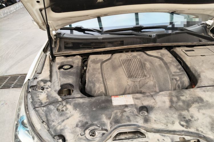 Used BYD Song New Energy 2017 Song DM 1.5TID All-Wheel Drive Prestige Model Engine Bay Right