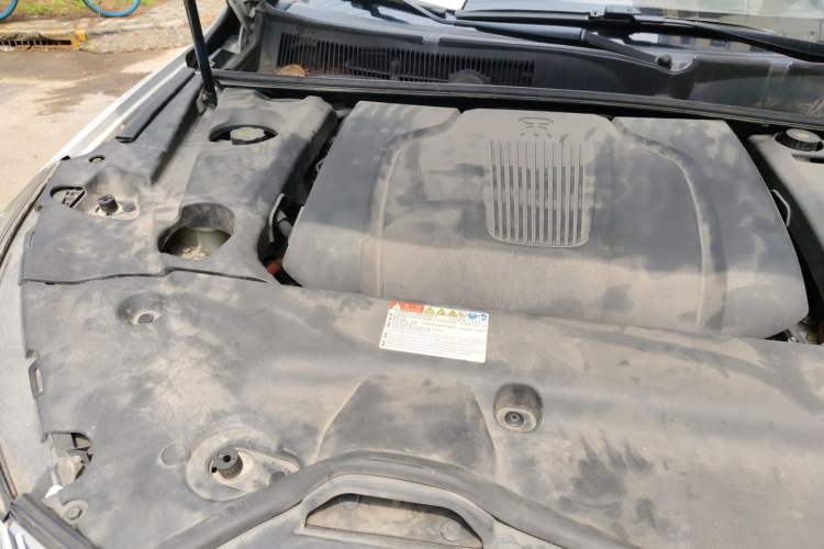Used BYD Song New Energy 2017 Song DM 1.5TID All-Wheel Drive Luxury Model Engine Bay Right