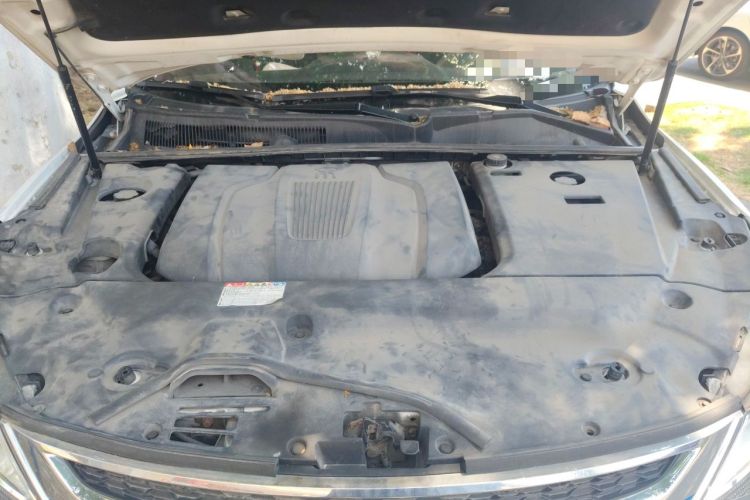 Used BYD Song New Energy 2017 Song DM 1.5TID All-Wheel Drive Luxury Model Engine Bay