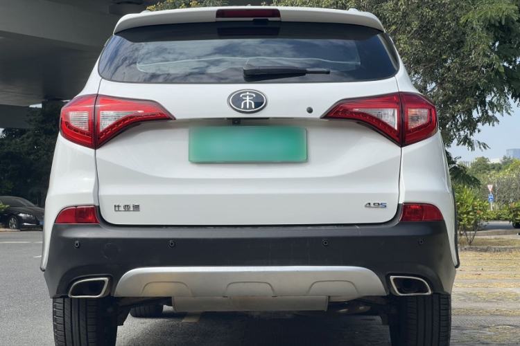 Used BYD Song New Energy 2017 Song DM 1.5TID All-Wheel Drive Luxury Model Exterior 2