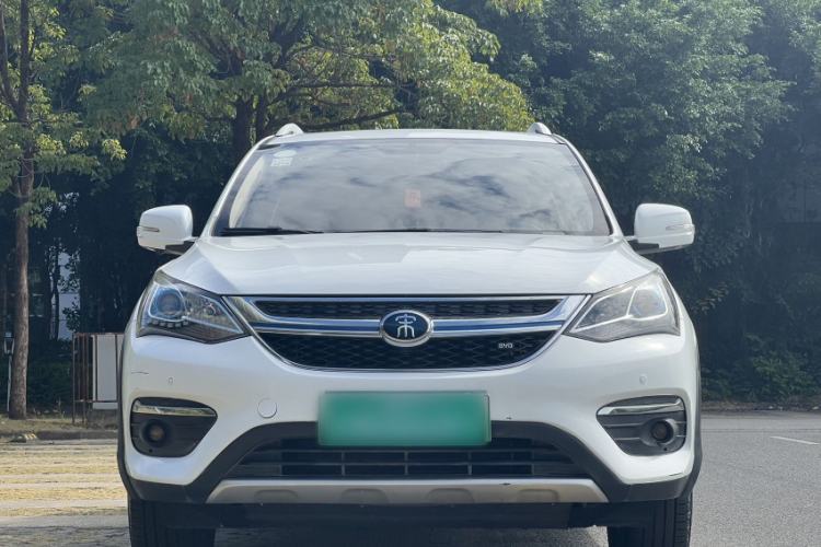 Used BYD Song New Energy 2017 Song DM 1.5TID All-Wheel Drive Luxury Model Exterior 6