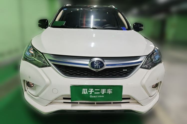 Used BYD Song New Energy 2017 Song DM 1.5TID All-Wheel Drive Luxury Model Front