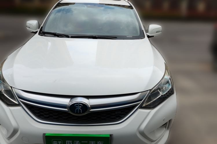 Used BYD Song New Energy 2017 Song DM 1.5TID All-Wheel Drive Prestige Model Front