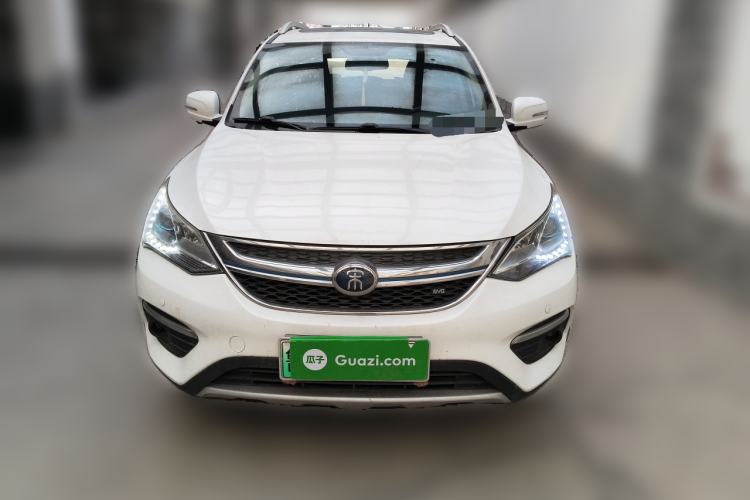 Used BYD Song New Energy 2017 Song DM 1.5TID All-Wheel Drive Prestige Model Front