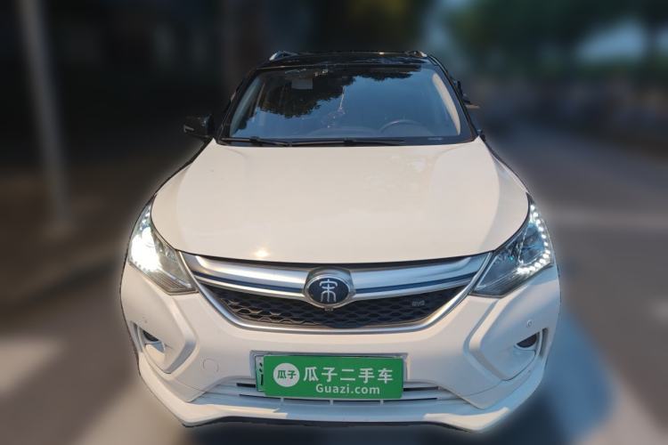 Used BYD Song New Energy 2017 Song DM 1.5TID All-Wheel Drive Luxury Model Front