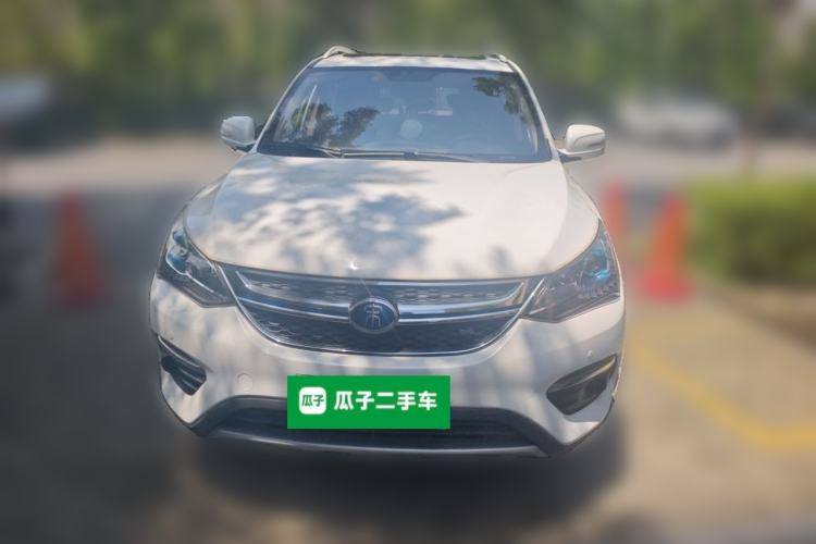 Used BYD Song New Energy 2017 Song DM 1.5TID All-Wheel Drive Prestige Model Front