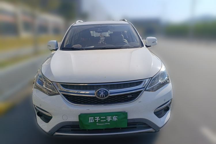 Used BYD Song New Energy 2017 Song DM 1.5TID All-Wheel Drive Luxury Model Front