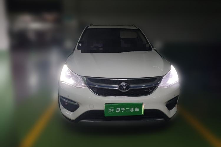 Used BYD Song New Energy 2017 Song DM 1.5TID All-Wheel Drive Luxury Model Front