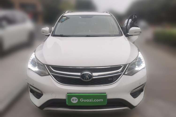 Used BYD Song New Energy 2017 Song DM 1.5TID All-Wheel Drive Prestige Model Front
