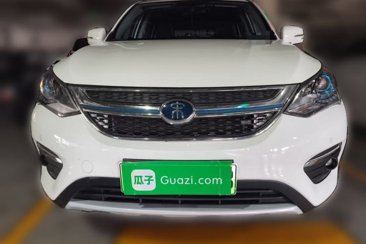 Used BYD Song New Energy 2017 Song DM 1.5TID All-Wheel Drive Luxury Model Front