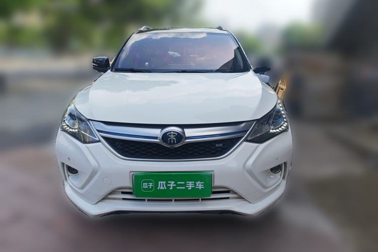 Used BYD Song New Energy 2017 Song DM 1.5TID All-Wheel Drive Luxury Model Front