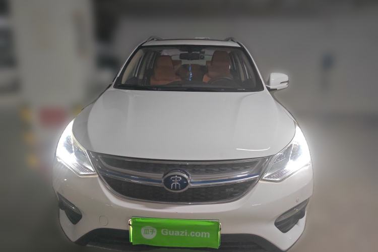 Used BYD Song New Energy 2017 Song DM 1.5TID All-Wheel Drive Luxury Model Front