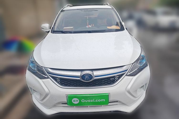 Used BYD Song New Energy 2017 Song DM 1.5TID All-Wheel Drive Luxury Model Front
