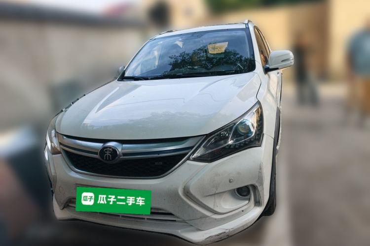 Used BYD Song New Energy 2017 Song DM 1.5TID All-Wheel Drive Luxury Model Front