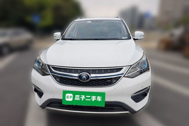 Used BYD Song New Energy 2017 Song DM 1.5TID All-Wheel Drive Luxury Model Front