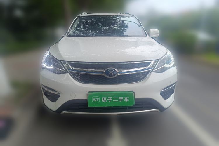 Used BYD Song New Energy 2017 Song DM 1.5TID All-Wheel Drive Luxury Model Front