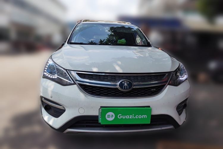 Used BYD Song New Energy 2017 Song DM 1.5TID All-Wheel Drive Luxury Model Front