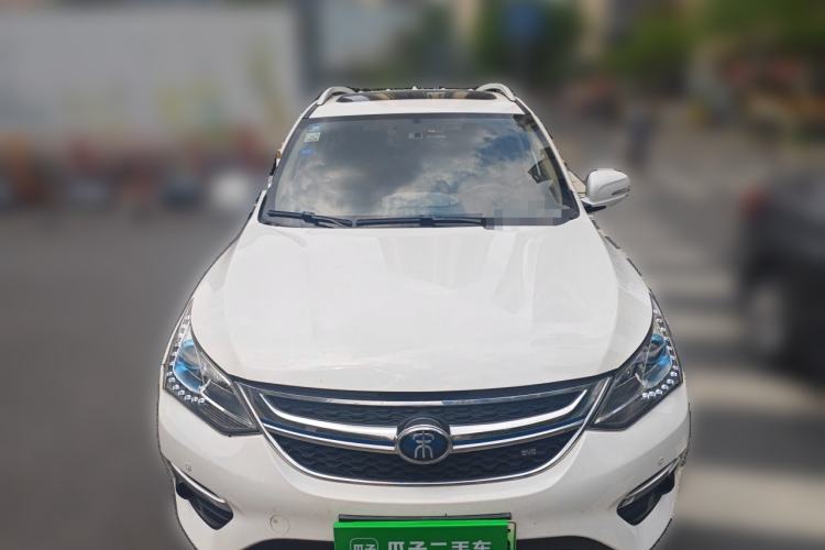 Used BYD Song New Energy 2017 Song DM 1.5TID All-Wheel Drive Luxury Model Front