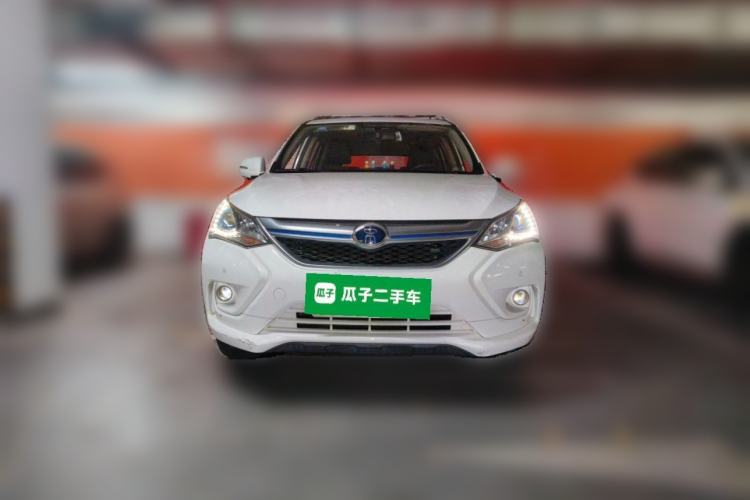 Used BYD Song New Energy 2017 Song DM 1.5TID All-Wheel Drive Luxury Model Front