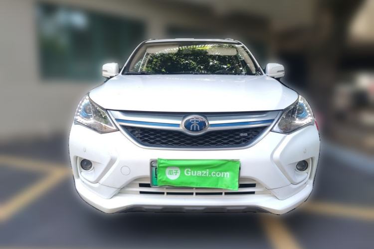 Used BYD Song New Energy 2017 Song DM 1.5TID All-Wheel Drive Luxury Model Front