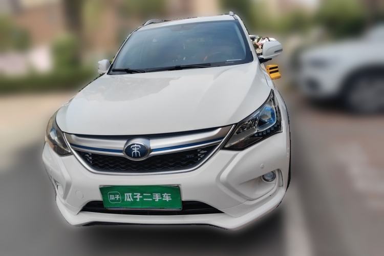 Used BYD Song New Energy 2017 Song DM 1.5TID All-Wheel Drive Prestige Model Front
