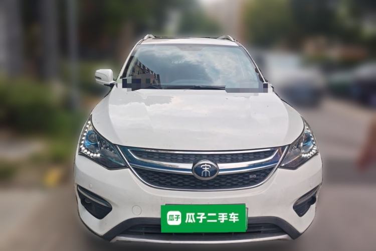 Used BYD Song New Energy 2017 Song DM 1.5TID All-Wheel Drive Luxury Model Front