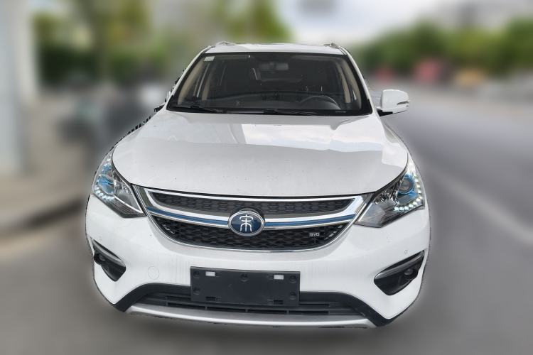 Used BYD Song New Energy 2017 Song DM 1.5TID All-Wheel Drive Luxury Model Front
