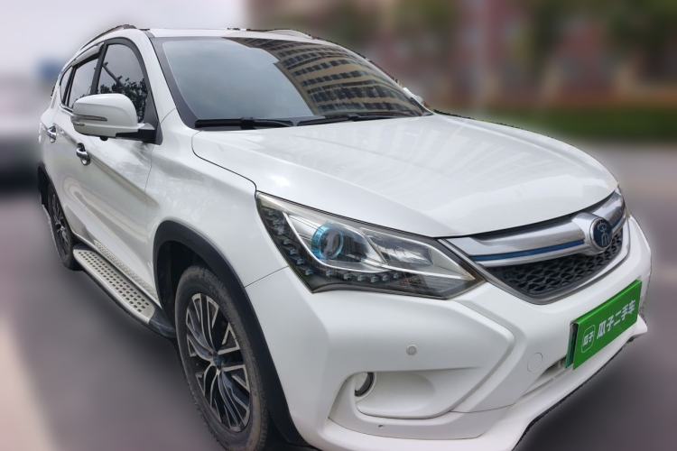 Used BYD Song New Energy 2017 Song DM 1.5TID All-Wheel Drive Prestige Model Front Right 45 Deg