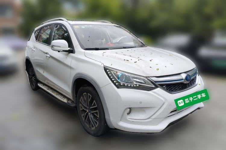 Used BYD Song New Energy 2017 Song DM 1.5TID All-Wheel Drive Prestige Model Front Right 45 Deg