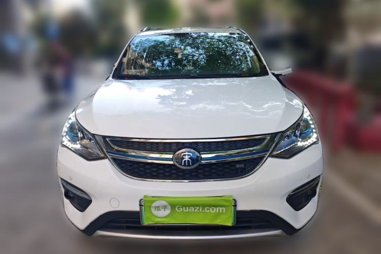Used BYD Song New Energy 2017 Song DM 1.5TID All-Wheel Drive Luxury Model Front