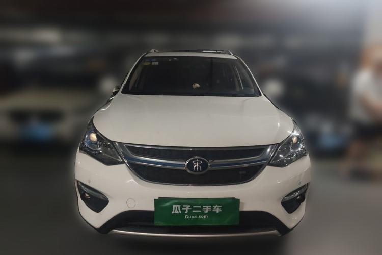 Used BYD Song New Energy 2017 Song DM 1.5TID All-Wheel Drive Luxury Model Front