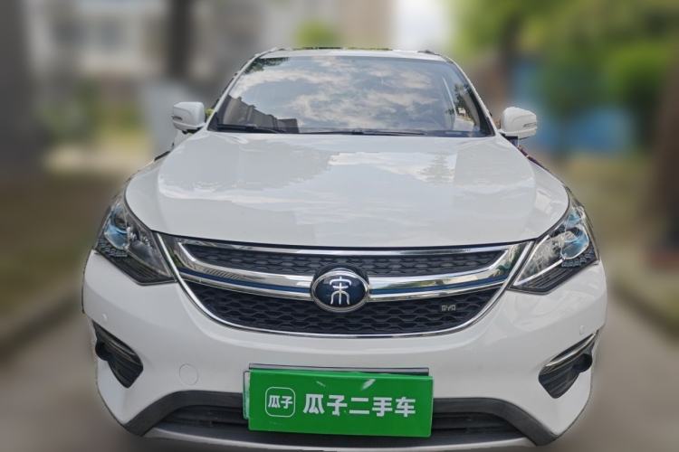 Used BYD Song New Energy 2017 Song DM 1.5TID All-Wheel Drive Luxury Model Front