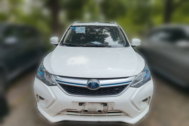 Used BYD Song New Energy 2017 Song DM 1.5TID All-Wheel Drive Luxury Model Front