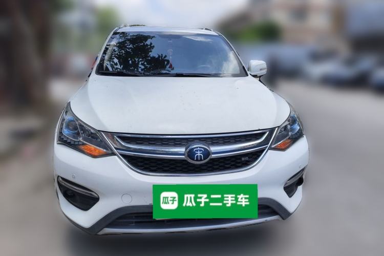Used BYD Song New Energy 2017 Song DM 1.5TID All-Wheel Drive Prestige Model Front