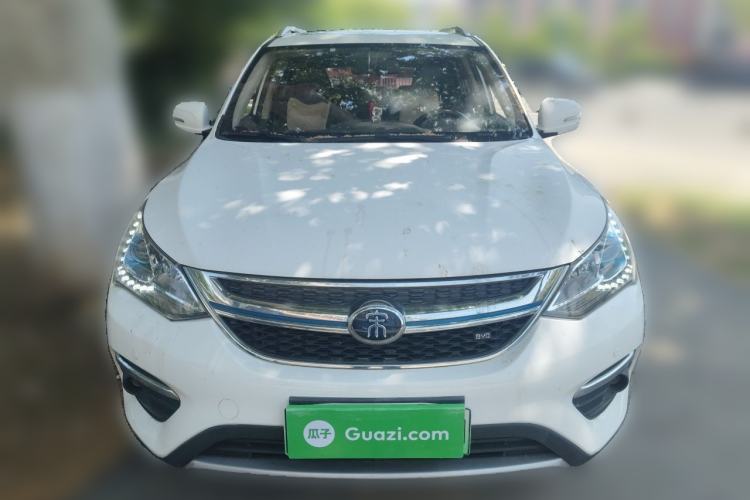 Used BYD Song New Energy 2017 Song DM 1.5TID All-Wheel Drive Luxury Model Front