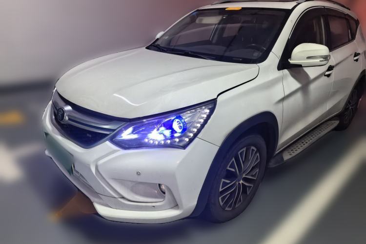 Ojetý BYD Song New Energy 2017 Song DM 1.5TID All-Wheel Drive Luxury Model Guazi used car, China used car export, Used car for sale, Used  cars, Cheapest cars for sale