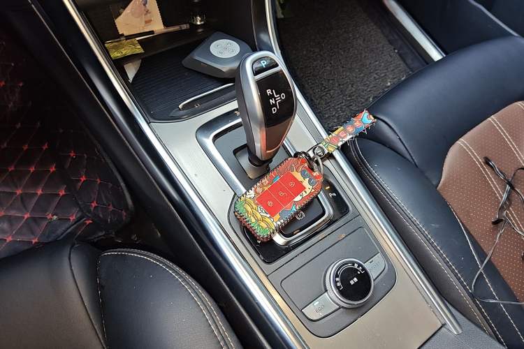 Used BYD Song New Energy 2017 Song EV300 Prestige Model Gear Lever