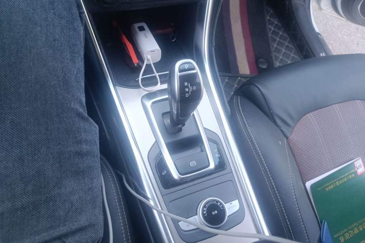Used BYD Song New Energy 2017 Song EV300 Prestige Model Gear Lever