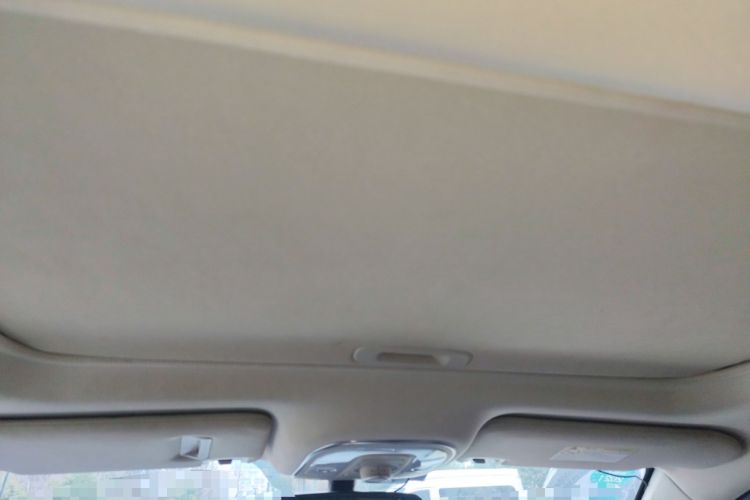 Used BYD Song New Energy 2017 Song DM 1.5TID All-Wheel Drive Luxury Model Headliner